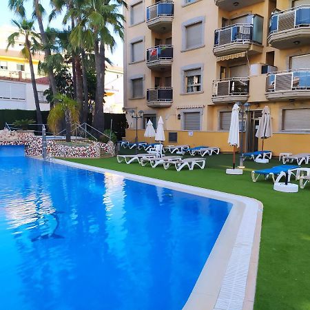 Fuengirola Apartamento Vacacional Mediterraneo Real Bagian luar foto